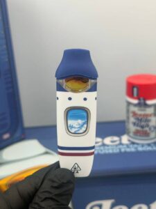 jeeter mile high club vape + pre roll