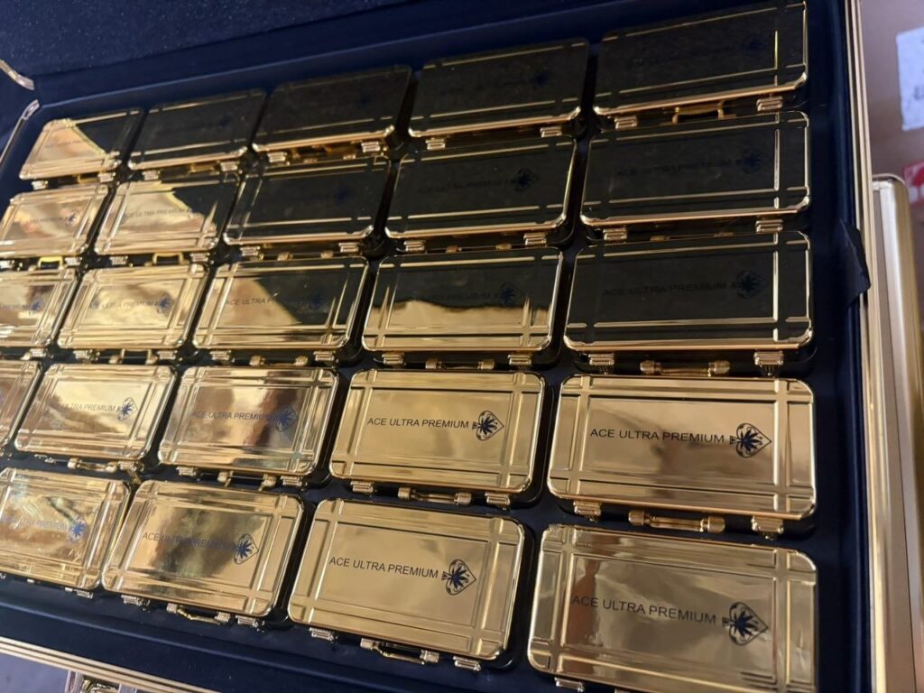 ace ultra premium 2G gold edition