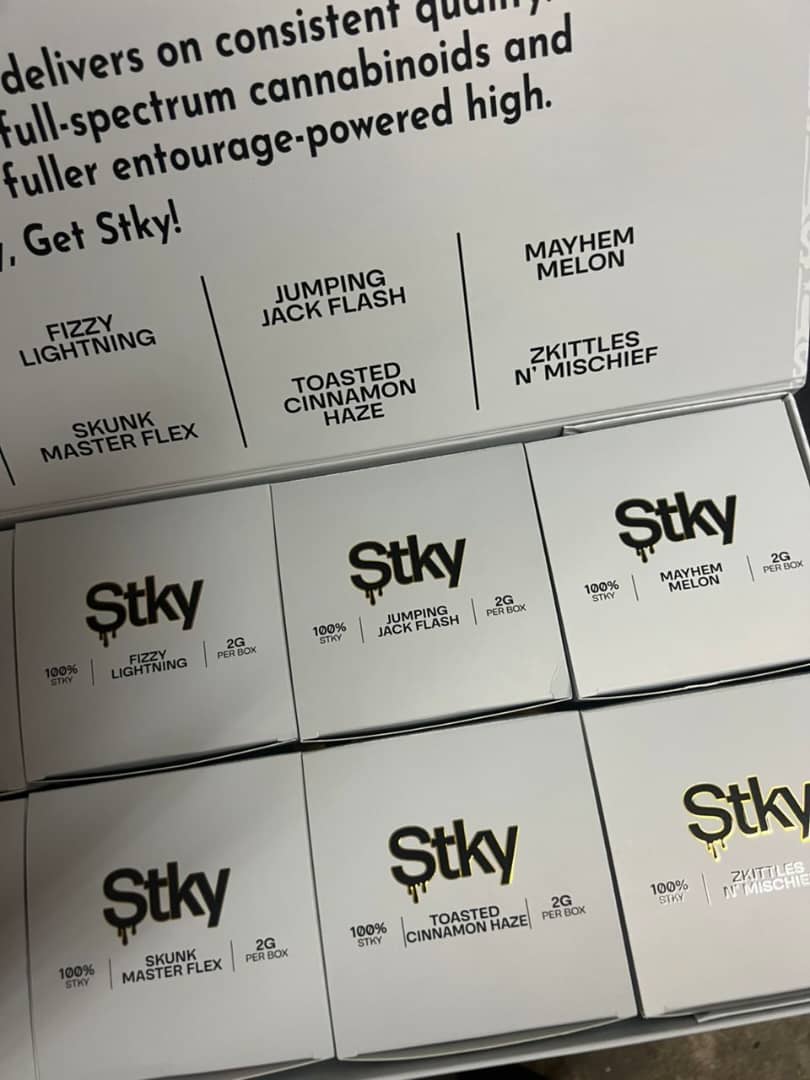 WhatsApp Image 2026-05-12 at 11.18.49 PM STKY v2 2g disposable